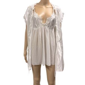 Linea Donatella White Lace Trim Sleepwear Set